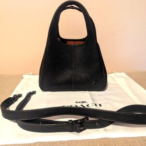 Lana Shoulder Bag 23